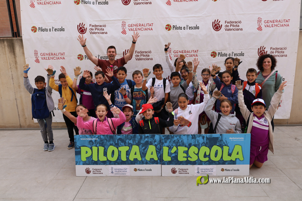 Xilxes vibra amb la novena Trobada de Pilota a l'Escola 2026