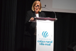 Cerca d'1.000 alumnes de 5� de Prim�ria i 2n d'ESO de Vila-real van participar en la entrega de premis del 5� Certamen Literari de la Delegaci� de Vila-real de l'Associaci� Castell� Contra el C�ncer, amb la participaci� de 14 aules de Prim�ria i 27 de Sec