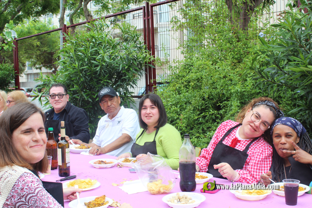 La I Jornada de Conviv�ncia de la FPA Historiador Viciana de Borriana reuneix 80 persones per a una jornada de conviv�ncia i gastronomia