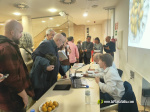 Gran ?xito y curiosidad sobre los platos de enga?o de la Real F?brica que protagonizan un libro