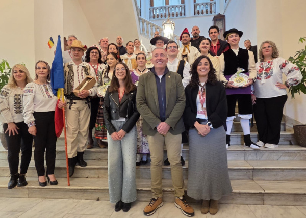 Castell�n reafirma su apuesta por la cultura en la 41� edici�n del Festival de Danses de l'Antiga Corona d'Arago