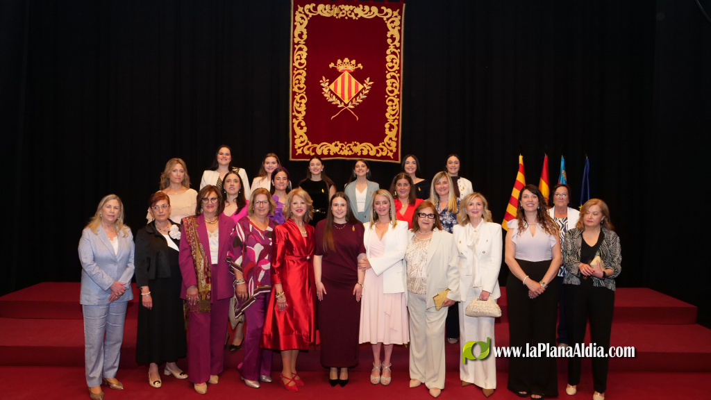 Vila-real honra les corts d'honor de 1976 i 2001 en un emotiu acte en l'Auditori Municipal M�sic Rafael Beltr�n Moner de Vila-real