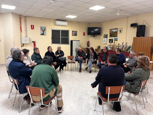 PSPV-Castell� recoge propuestas vecinales y lamenta el rechazo de Carrasco a invertir un mill�n de euros con el remanente de 2025