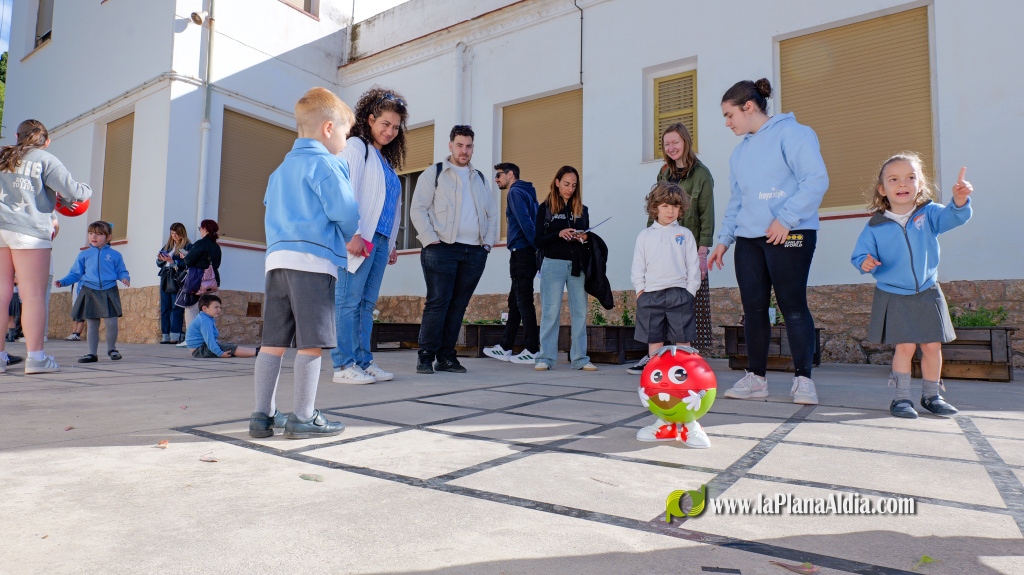 Fundaci�n Flors acoge a profesorado internacional en el marco del Erasmus+ PRAISE