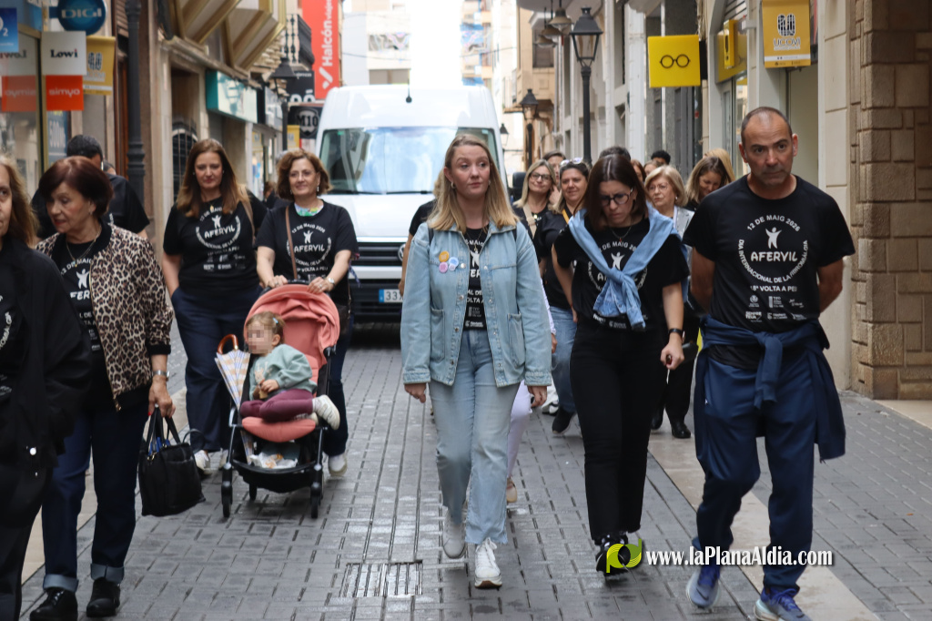 Vila-real conmemora el Dia Mundial de la Fibromi�lgia; la pluja susp�n la marxa i la dirigeix a la seu d'Afervil
