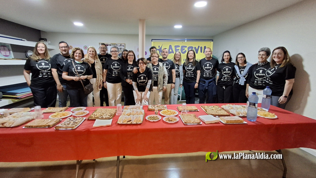 Vila-real conmemora el Dia Mundial de la Fibromi�lgia; la pluja susp�n la marxa i la dirigeix a la seu d'Afervil