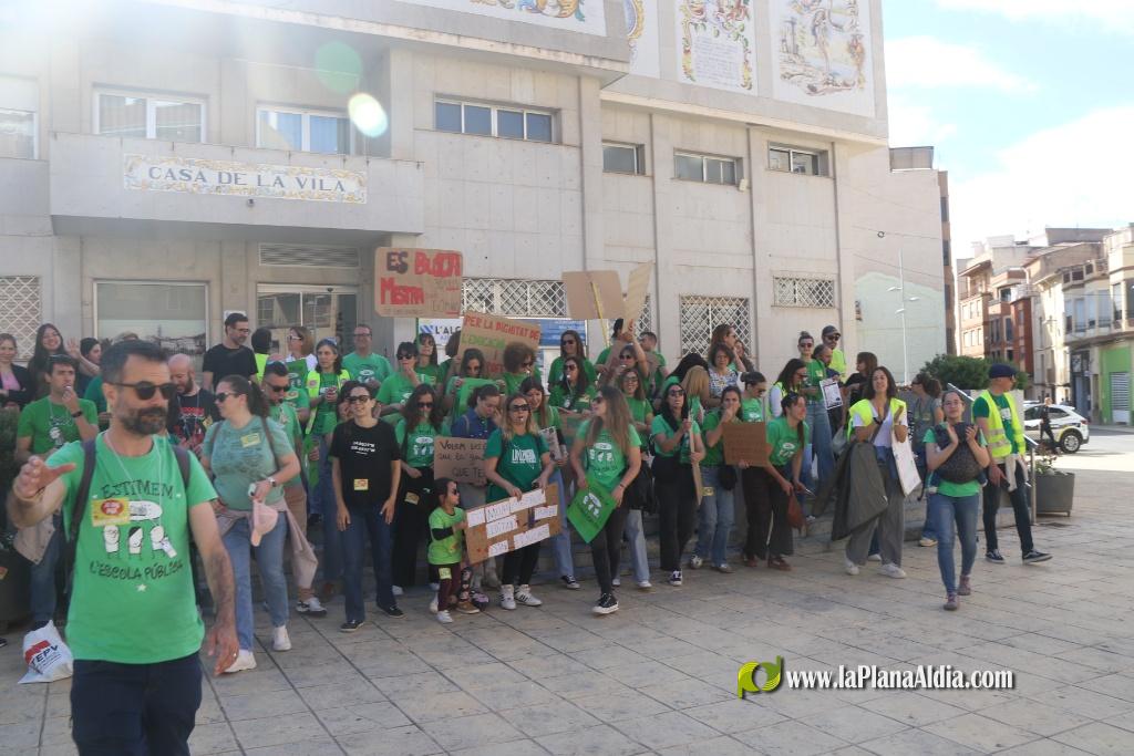 Numerosos profesores de Alcora participan en la Huelga Educativa de la Comunitat Valenciana