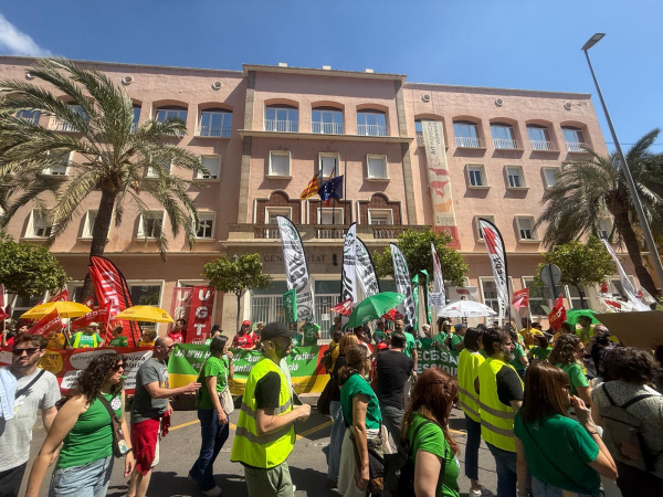 CSIF exige concreción de propuestas y mejora de las condiciones del profesorado en la Comunidad Valenciana