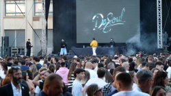 III Crida Fest: concerts i reconeixement a Gloria Mata Can�s amb l'entrega d'un diploma