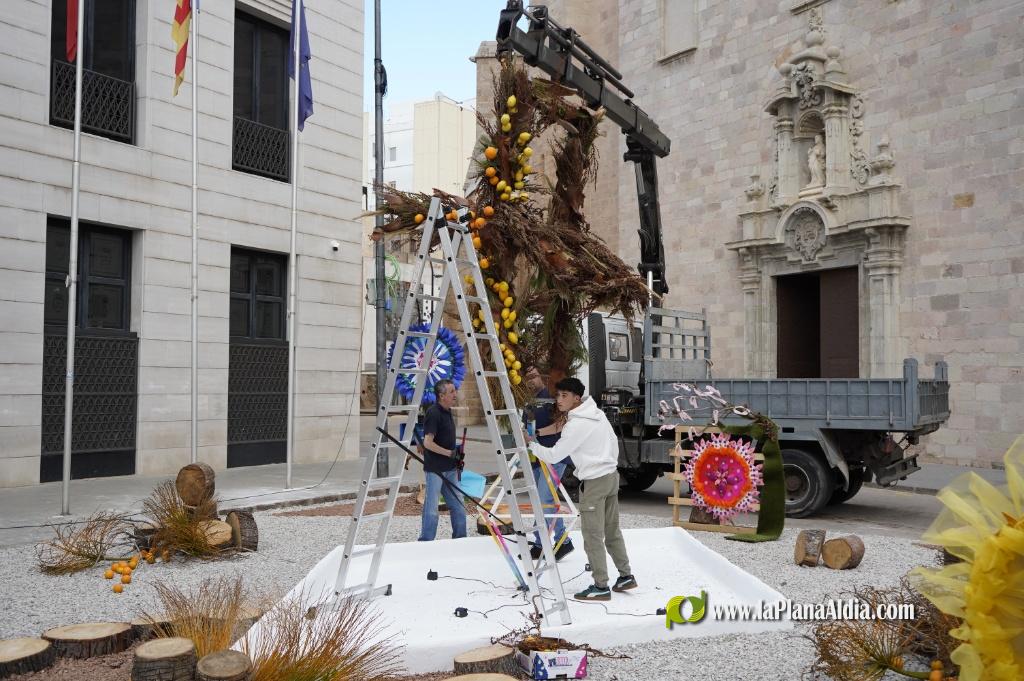 Burriana vesteix els seus carrers engalanats com a jardins amb 38 Creus de Maig i consolida el seu estatus com a Festa d'Inter?s Tur?stic Auton?mic
