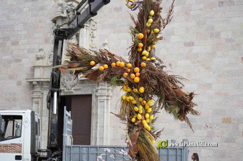 Burriana vesteix els seus carrers engalanats com a jardins amb 38 Creus de Maig i consolida el seu estatus com a Festa d'Inter?s Tur?stic Auton?mic