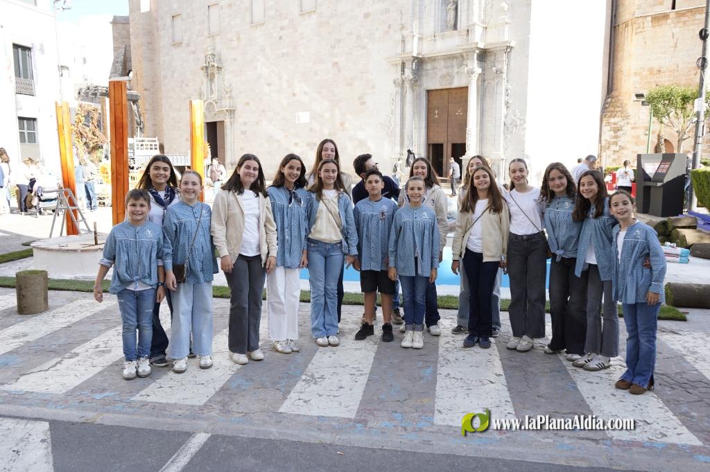 Burriana vesteix els seus carrers engalanats com a jardins amb 38 Creus de Maig i consolida el seu estatus com a Festa d'Inter?s Tur?stic Auton?mic