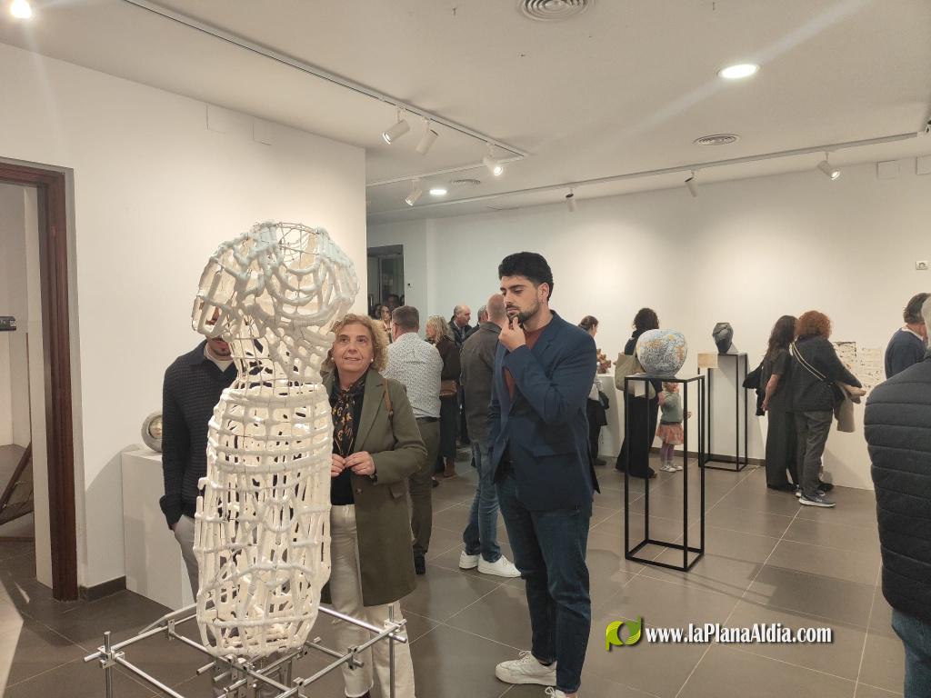 L�Alcora brilla en una noche de cer?mica, arte, m?sica y talento internacional en la gala del CICA 2026
