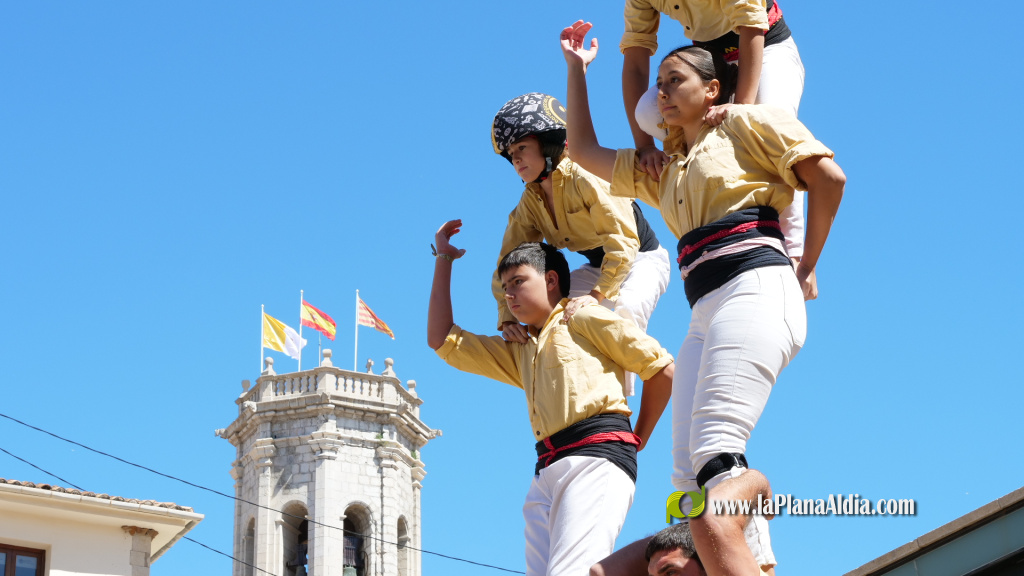 Bordegassos de Vilanova i la Geltr� visiten Vila-real en un acte de fraternitat entre ciutats germanes