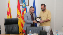 Bordegassos de Vilanova i la Geltr� visiten Vila-real en un acte de fraternitat entre ciutats germanes
