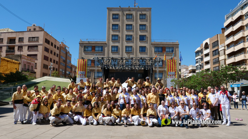Bordegassos de Vilanova i la Geltr� visiten Vila-real en un acte de fraternitat entre ciutats germanes
