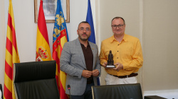 Bordegassos de Vilanova i la Geltr� visiten Vila-real en un acte de fraternitat entre ciutats germanes