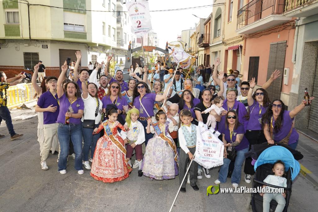 L'Escorredor, la Bosca i Barri Val?ncia es reparteixen els tres primers premis de les Creus de Maig de Borriana 2026