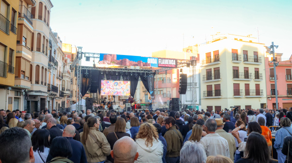 la-cabra-mecanica-cierra-la-quinta-edicion-de-onda-flamenca-en-el-raval-de-sant-josep