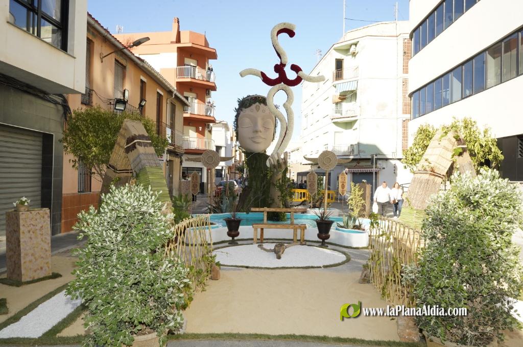 Borriana desperta plena de jardins de flors naturals