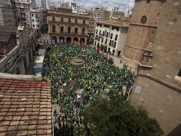 CSIF reclama inversión real en la educación pública durante la marcha en Castellón