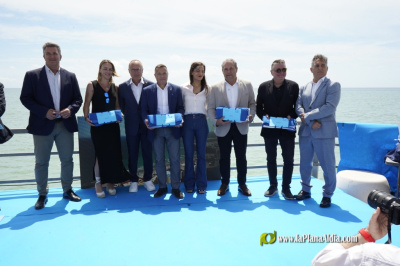 burriana-recoge-las-banderas-azules-para-sus-playas