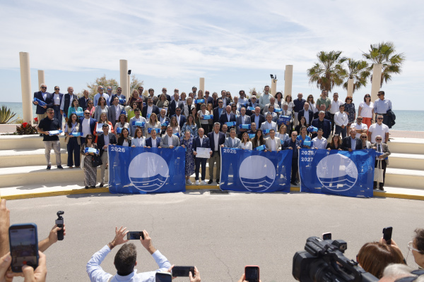 Moncofa revalida sus cuatro Banderas Azules y se afianza como referente turístico del litoral de Castellón
