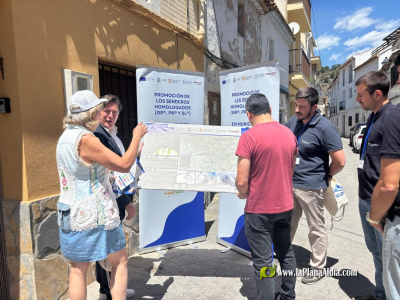 La Generalitat tiene en marcha actuaciones por medio millón de euros para promocionar senderos de 21 municipios en riesgo de despoblación