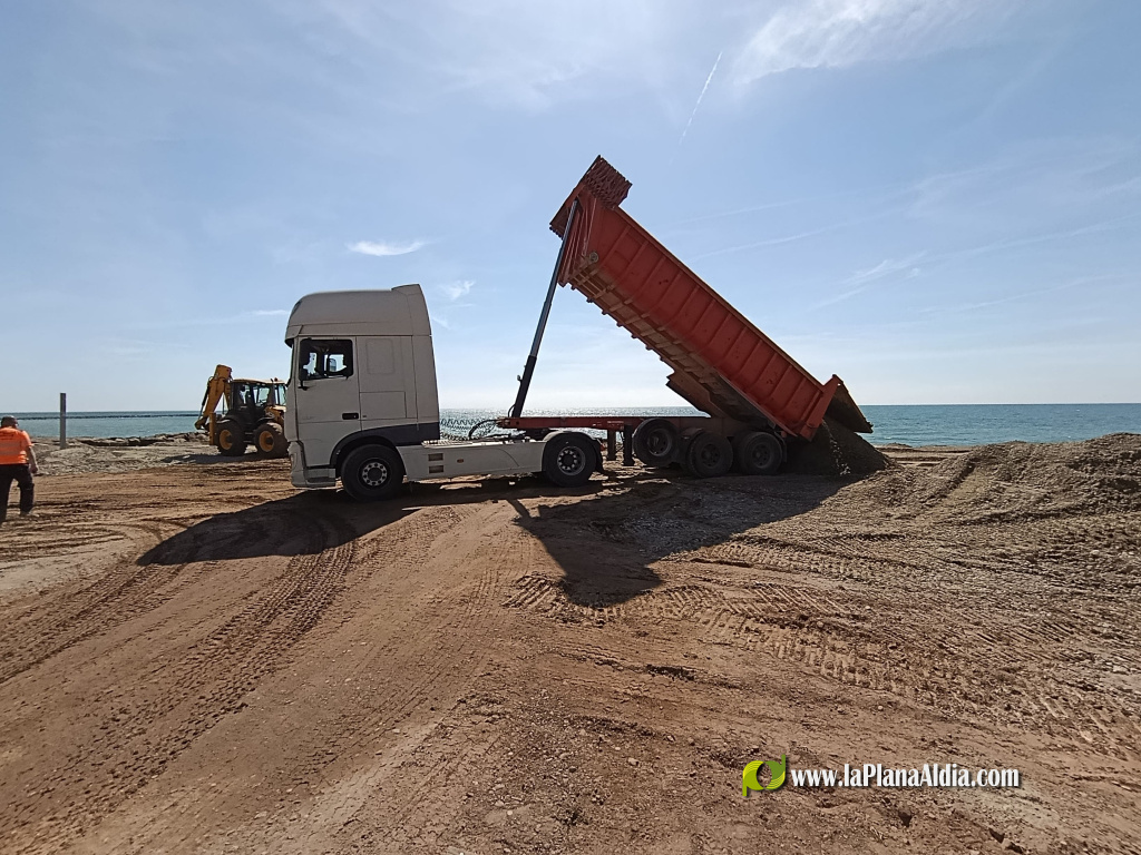 Comencen les obres de recuperaci� a la zona sud de la Platja Casablanca despr�s dels temporals