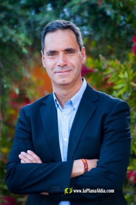 enrique-vox-critica-la-hipocresia-de-psoe-y-compromis-rechazan-la-mocion-de-vox-de-apoyo-a-los-agricultores-de-nules-y-la-respaldan-en-diputacion