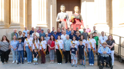 Vila-real reuneix a Pasquals i Pasquales amb Villarreal i celebra un dinar de pensionistes i una visita a una exposici�