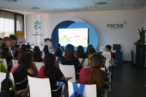 Burriana promueve la educación ambiental de 334 escolares a través del proyecto pedagógico e interactivo 'El Curso del Agua'