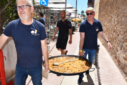M�s de 1.800 personas participan en el 90.� Concurso de paellas y el 47.� Dinar de paellas en Vila-real