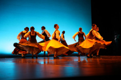 Burriana llena el Teatre Pay� para la gala de danza 'Danza: Aqu� y Ahora' con m�s de 90 bailarines