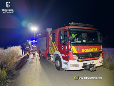 Rescate en Vila-real: dos ocupantes salen ilesos tras caer un vehículo al río Mijares