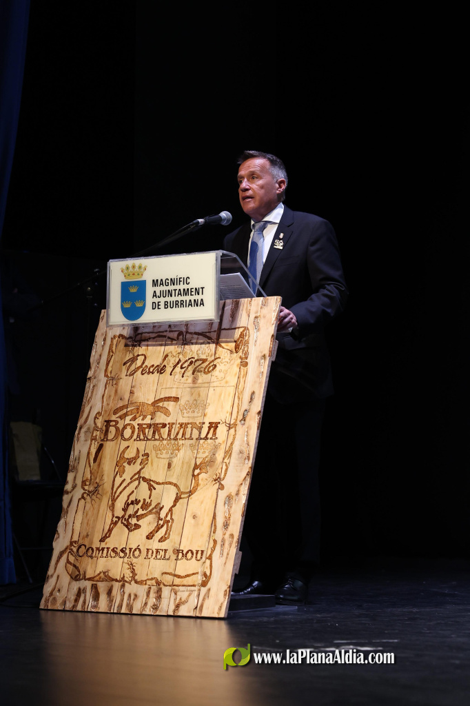 Burriana celebra la gala del 50� aniversari de la Comissi� del Bou