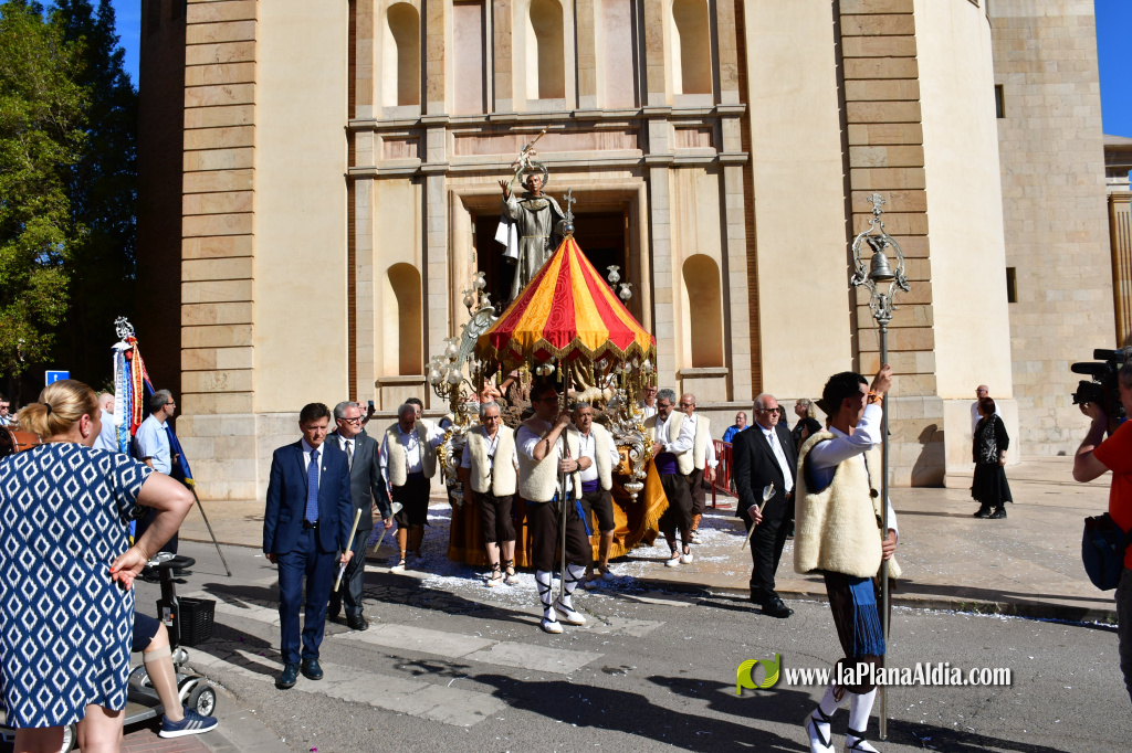 La process� de Sant Pasqual a Vila-real se celebra hui despr�s de suspendre's per pluja; el recorregut, m�s curt per a coordinar actes municipals