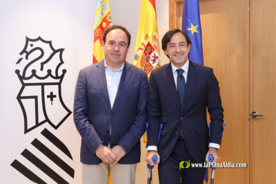 perez-llorca-se-reune-con-el-presidente-de-la-autoridad-portuaria-de-alicante