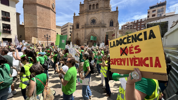 El PSPV denuncia que el gobierno de Carrasco veta una declaración de apoyo a la educación pública
