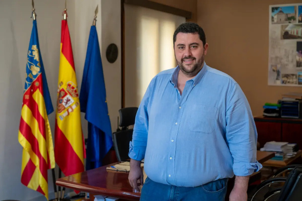 pp-de-nules-solicita-comision-de-investigacion-para-esclarecer-la-contratacion-de-puntos-violetas-en-agosto-de-2023
