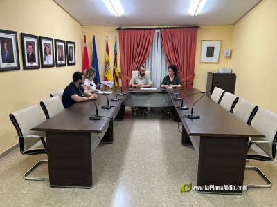 el-pp-de-castellnovo-solicita-un-pleno-extraordinario-urgente-sobre-una-supuesta-deuda-del-estado-con-el-ayuntamiento-y-no-acude-a-defender-su-propia-propuesta