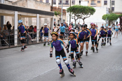Almassora omple els carrers de tradici�, m�sica i color amb el Preg� que s'ajorn� per la pluja