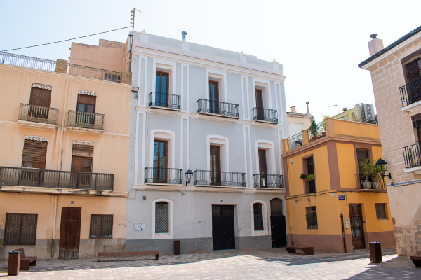 Almassora abre mañana las inscripciones para los cursos culturales y de ocio del próximo curso