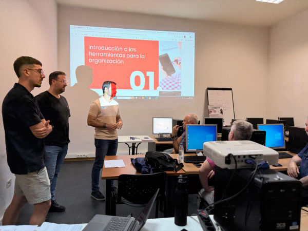 L'Alcora impulsa un plan de formación digital con cuatro cursos gratuitos para la ciudadanía