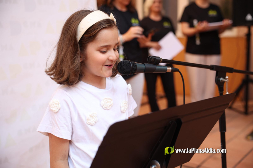 El Centre Municipal de les Arts gradua a 27 alumnes de Jard� Art�stic despr�s de completar aquesta etapa de formaci� multidisciplin�ria
