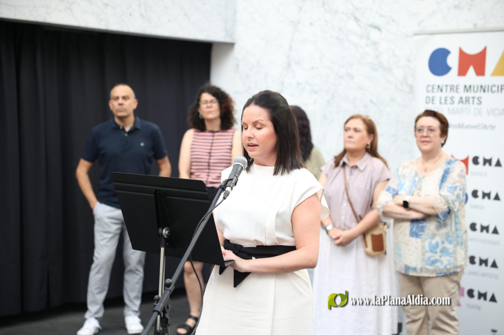 Más de 100 alumnos exponen cerca de 200 obras en la muestra anual del Centre Municipal de les Arts de Burriana