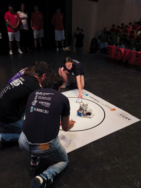 UJI Robotics conquereix dos primers premis a l'ASTI Robotics Challenge 2026