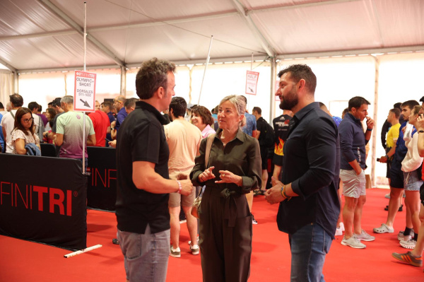 Infinitri Burriana Triathlon Festival agota inscripciones con 1.100 participantes y un crecimiento del 68 por ciento