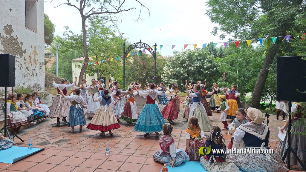 Romeria en honor a la Verge del Roc�o i 38� Festival de Danses en Vila-real