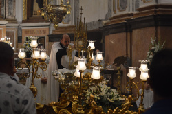 Vila-real celebra el Corpus Christi amb missa arxiprestal i process�